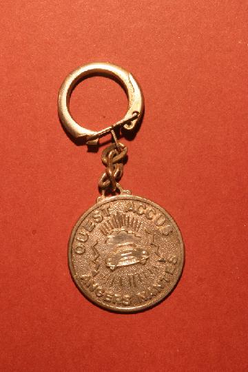 Distributeur_Accessoires _OUEST_ACCUS.JPG
